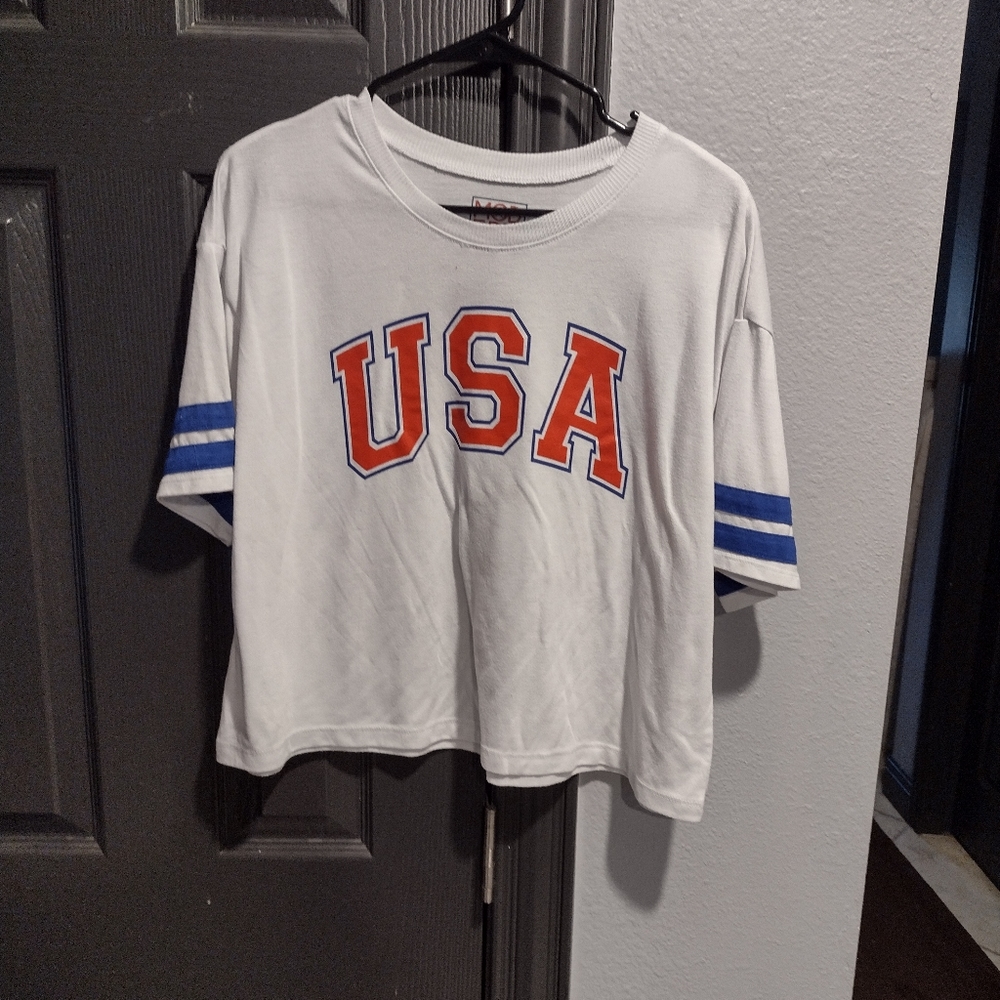 Vintage Modern Lux Crop USA T-shirt